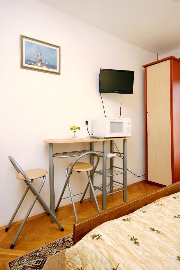 Apartments And Rooms By The Sea Racisce, Korcula - 4341 Zewnętrze zdjęcie