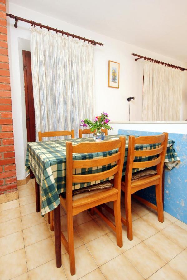 Apartments And Rooms By The Sea Racisce, Korcula - 4341 Zewnętrze zdjęcie